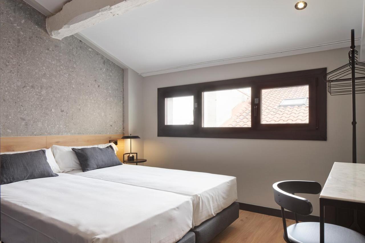 Hostal Espoz Y Mina Pampelune Extérieur photo