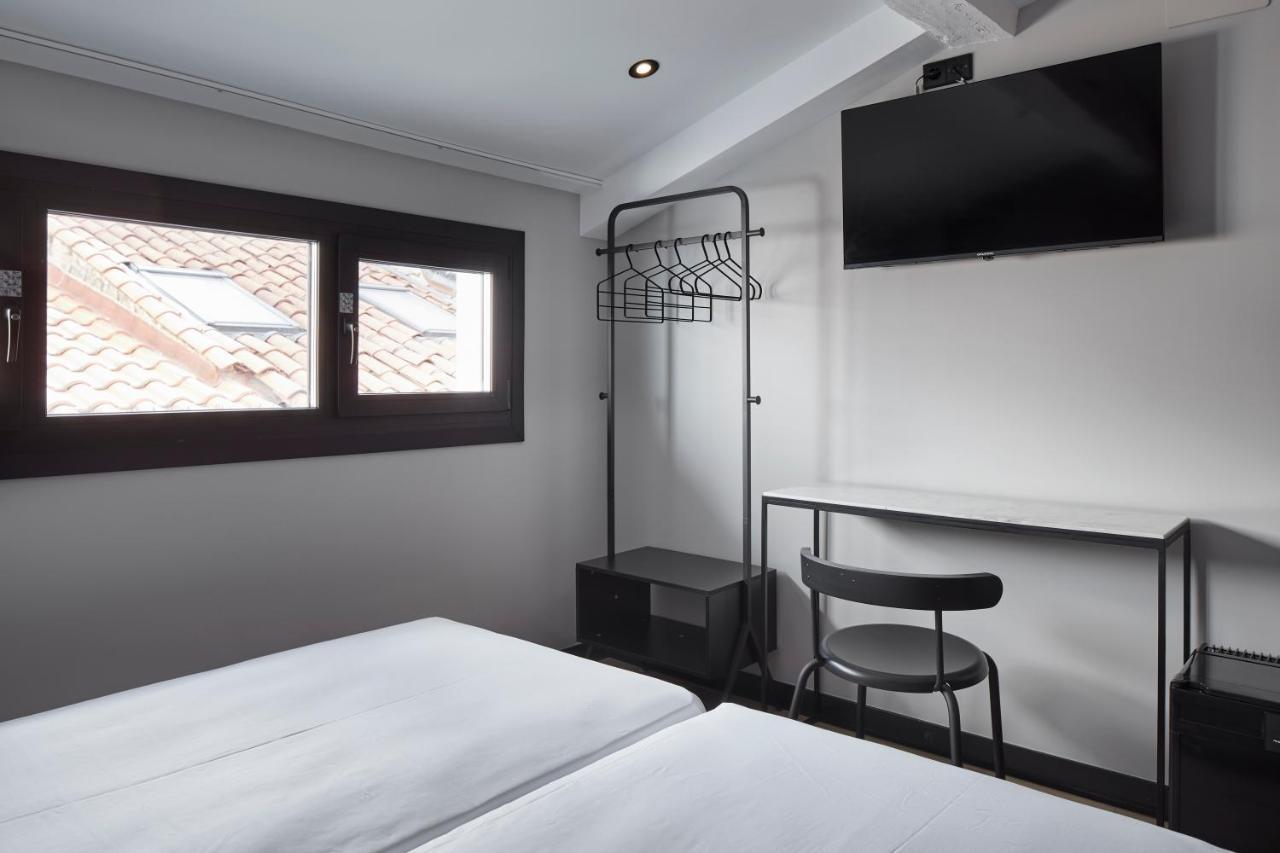 Hostal Espoz Y Mina Pampelune Extérieur photo