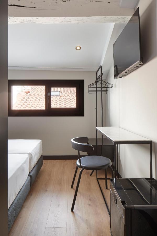 Hostal Espoz Y Mina Pampelune Extérieur photo